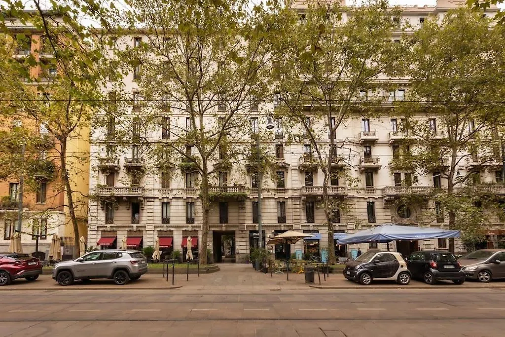 Bilocale Arco Della Pace - Mirable Pm Apartment Milan 0*,  Italy